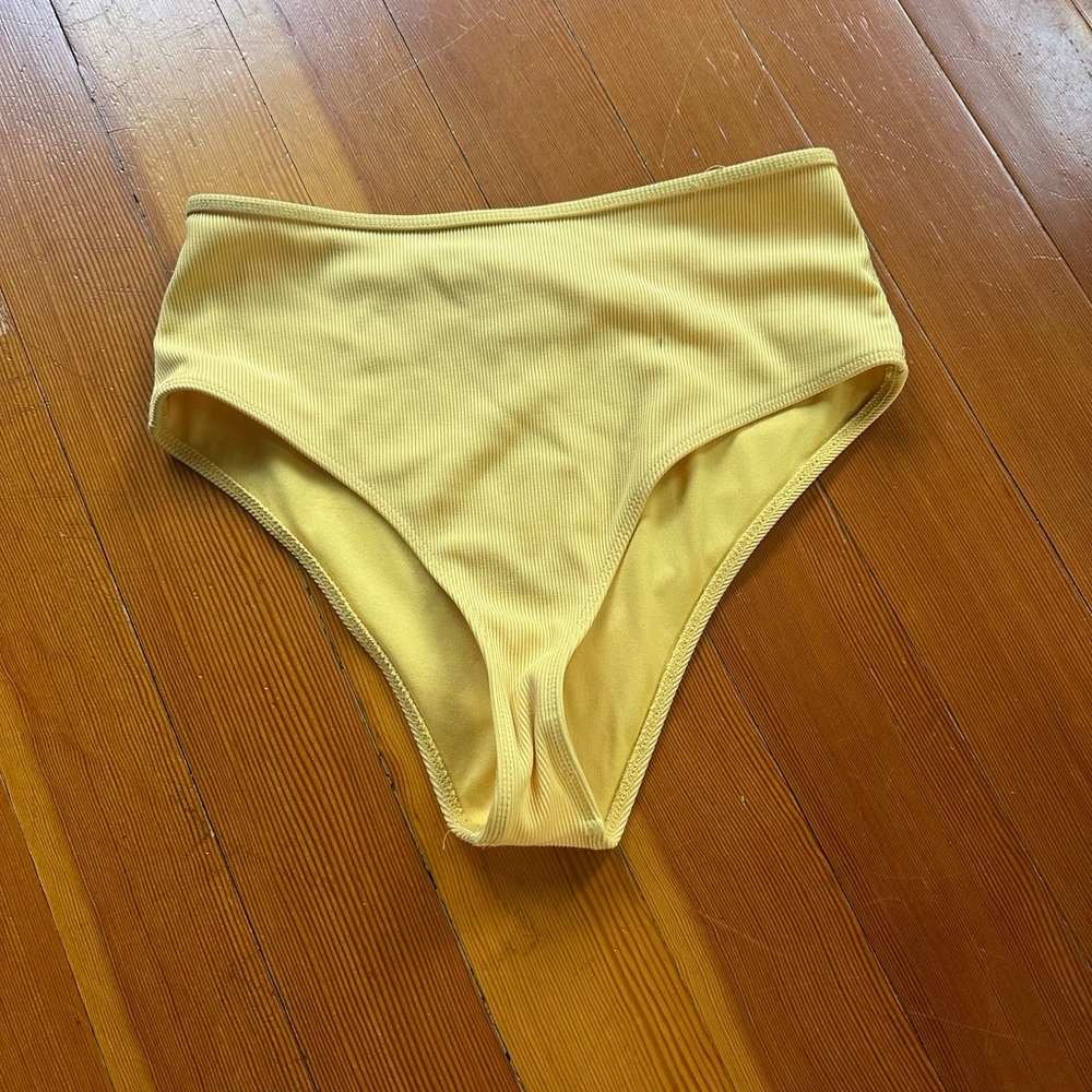 bikini bottom